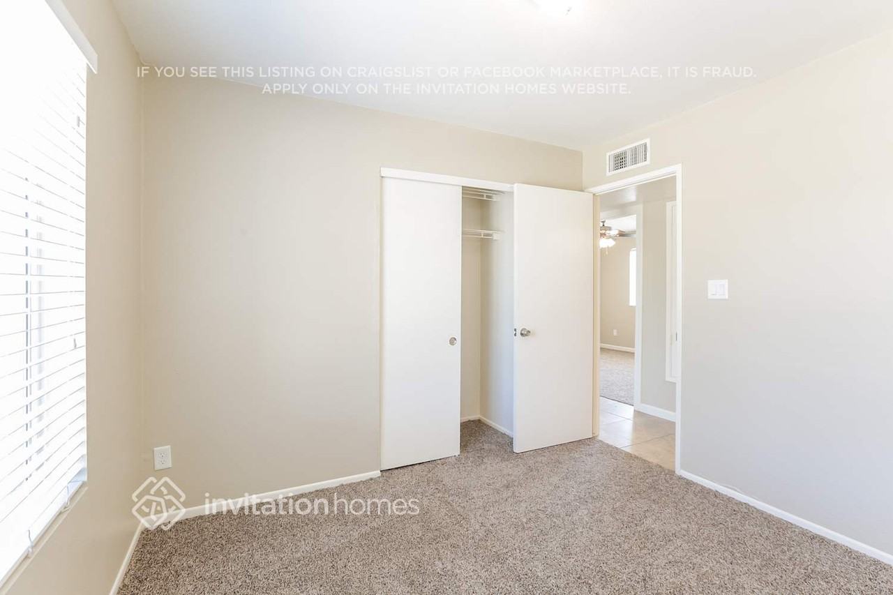 3843 W Bloomfield Rd - Photo 7 of 13