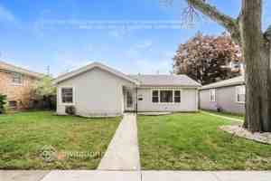 featured image of 9705 S 54th Ave