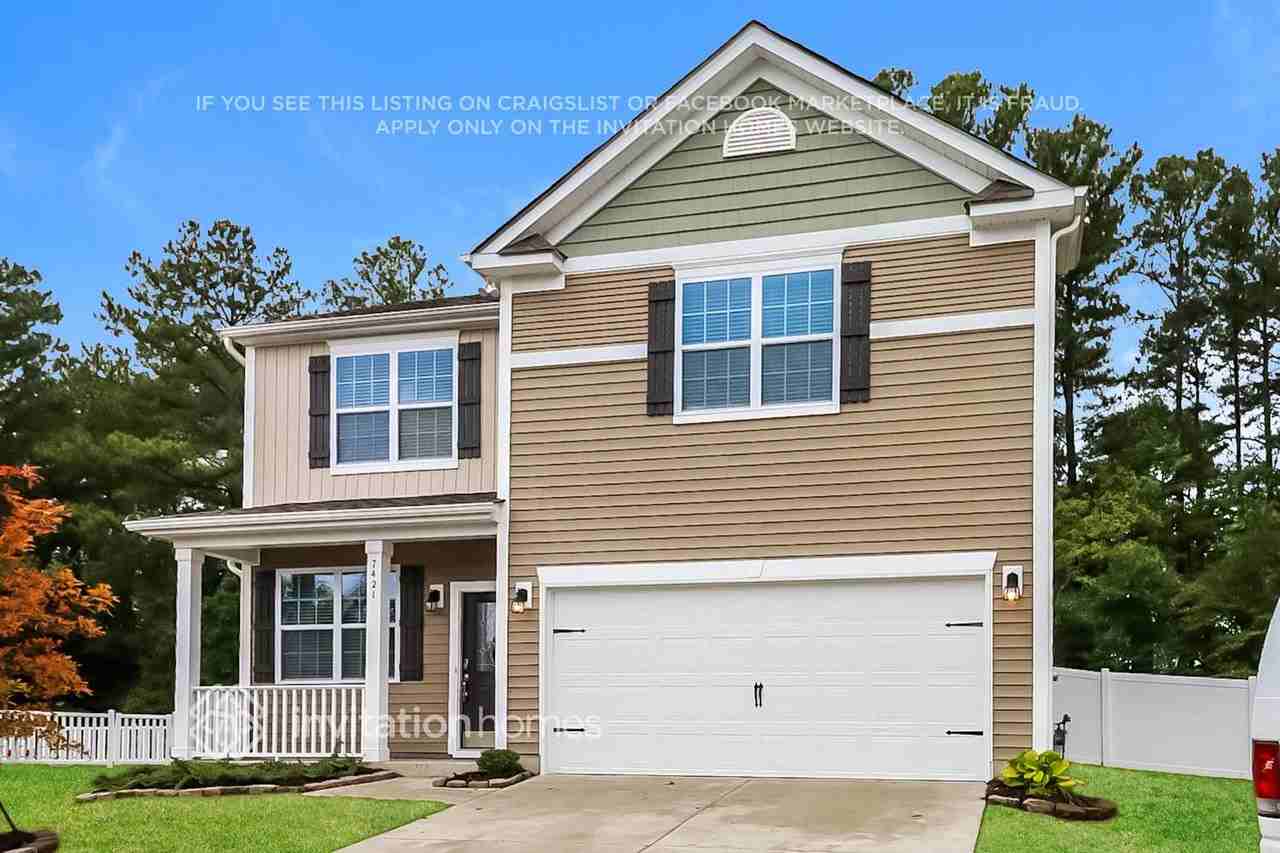 7421 Larwill Ln - Photo 2 of 18