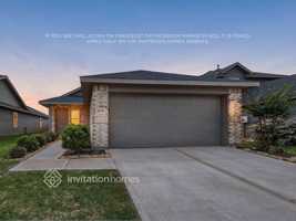 featured image of 18739 Mercer Falls Dr