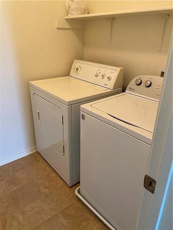 2200 Weiss Ln #1 - Photo 7 of 17