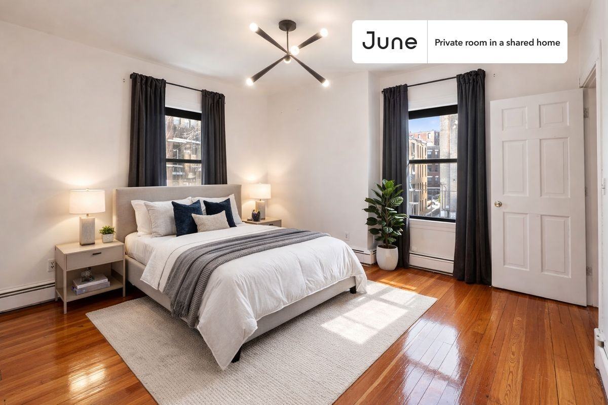 132 Chiswick Rd #2D