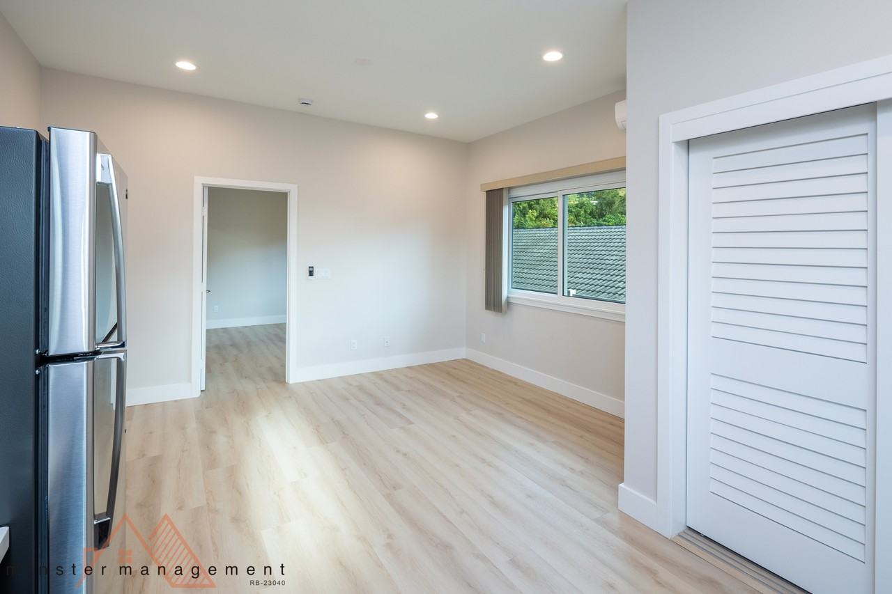 22A Wood St #A - Photo 3 of 14