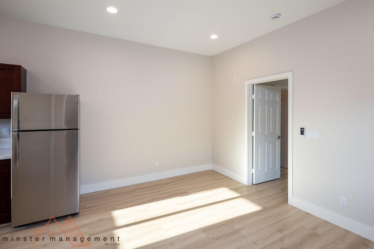 22A Wood St #A - Photo 7 of 14