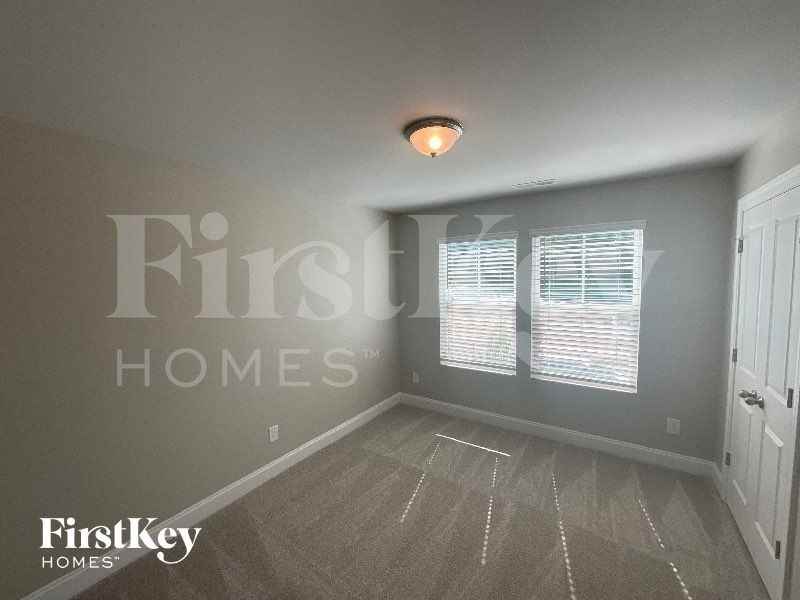 776 Lightrail Dr - Photo 7 of 10
