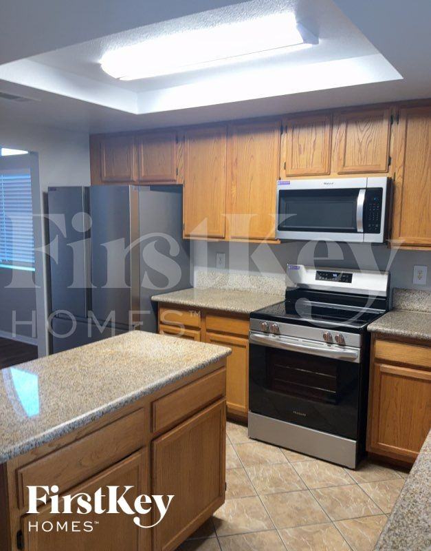5877 Cherry Falls Ct - Photo 7 of 14