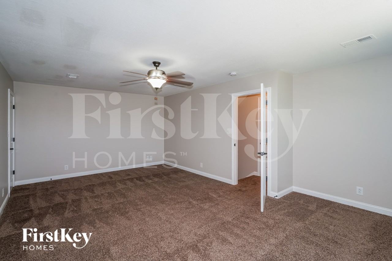 2060 Jackie Lorraine Dr - Photo 2 of 16