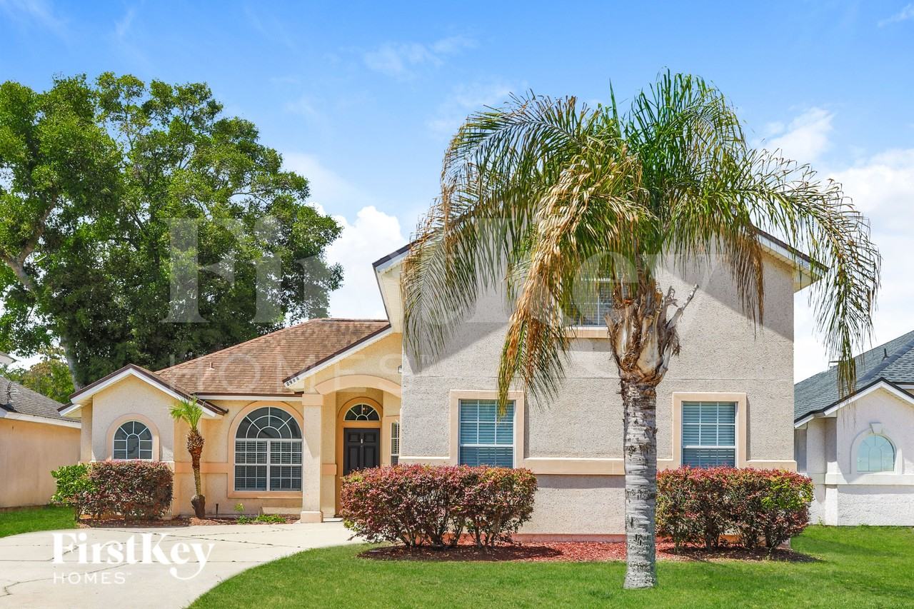 2996 Majestic Oaks Ln