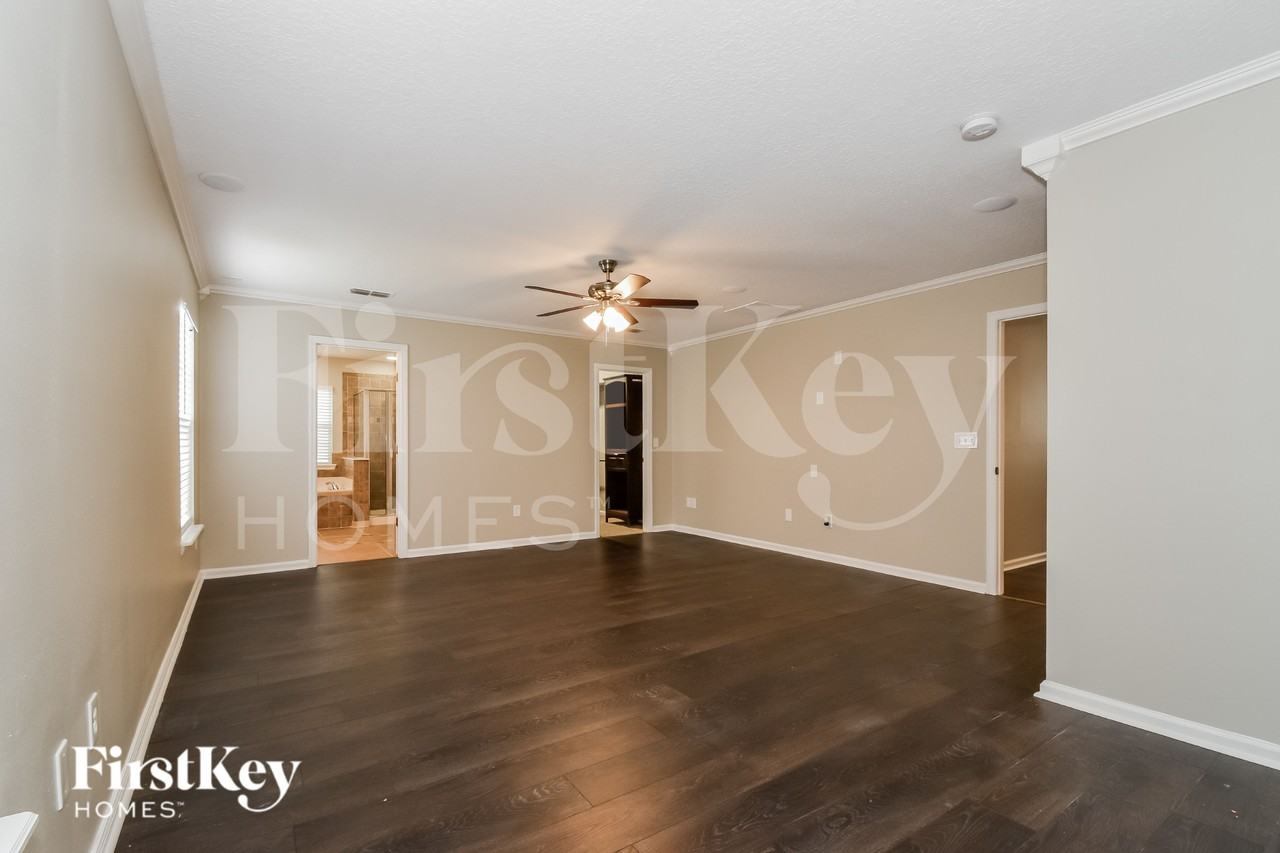 3889 Marsh Bluff Dr - Photo 6 of 15