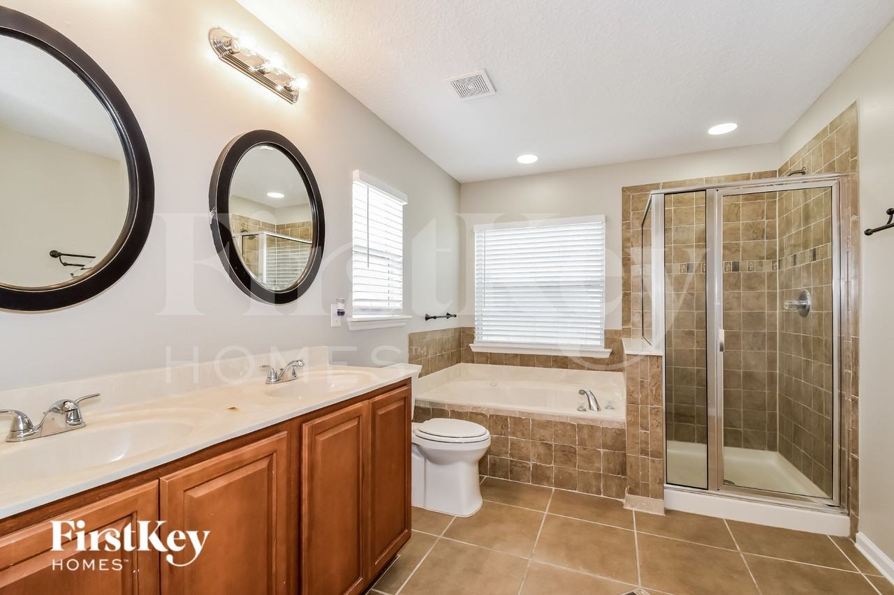 3889 Marsh Bluff Dr - Photo 7 of 15