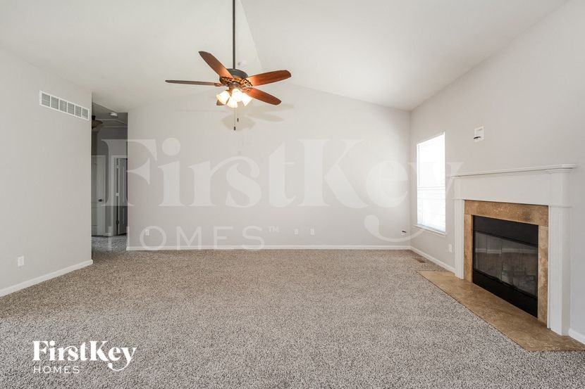 1230 Peruque Ridge Dr - Photo 4 of 15