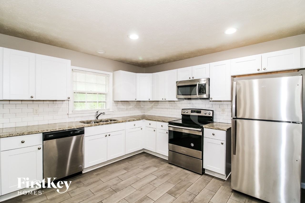165 Fireside Way - Photo 7 of 19