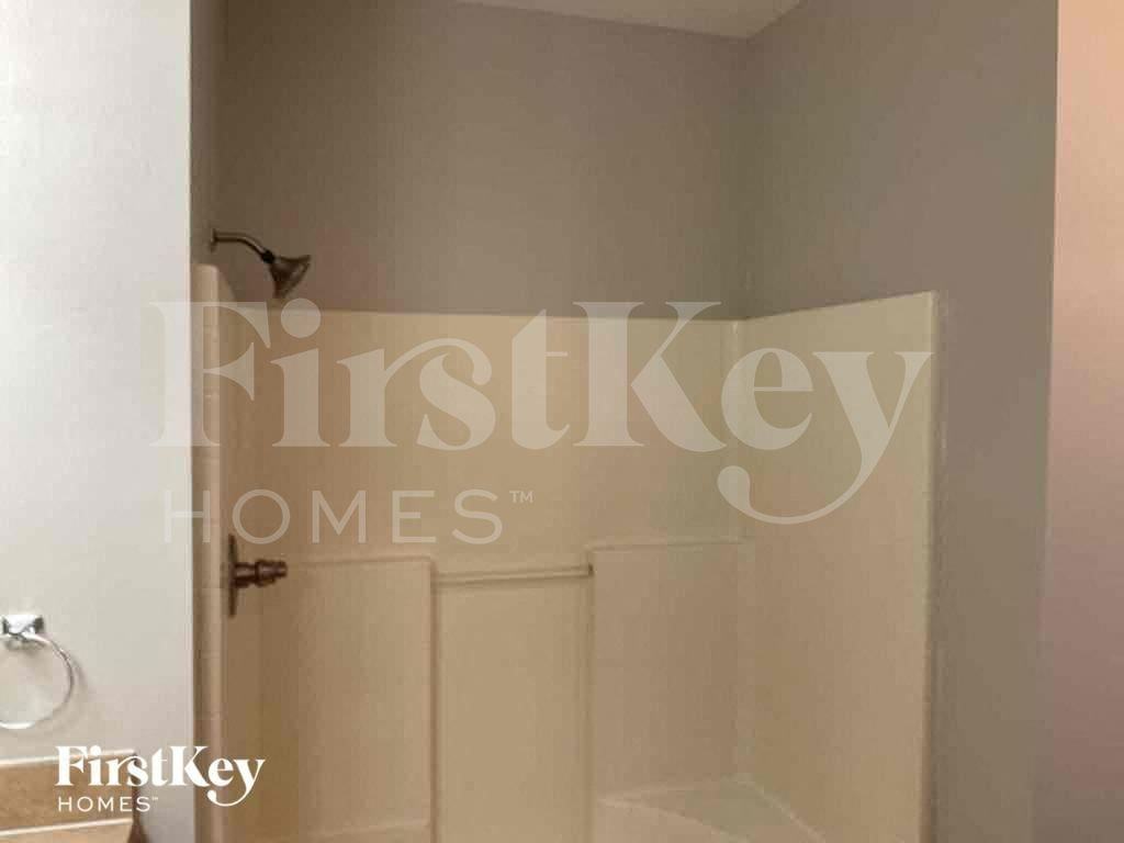 10108 Perthshire Cir - Photo 7 of 11