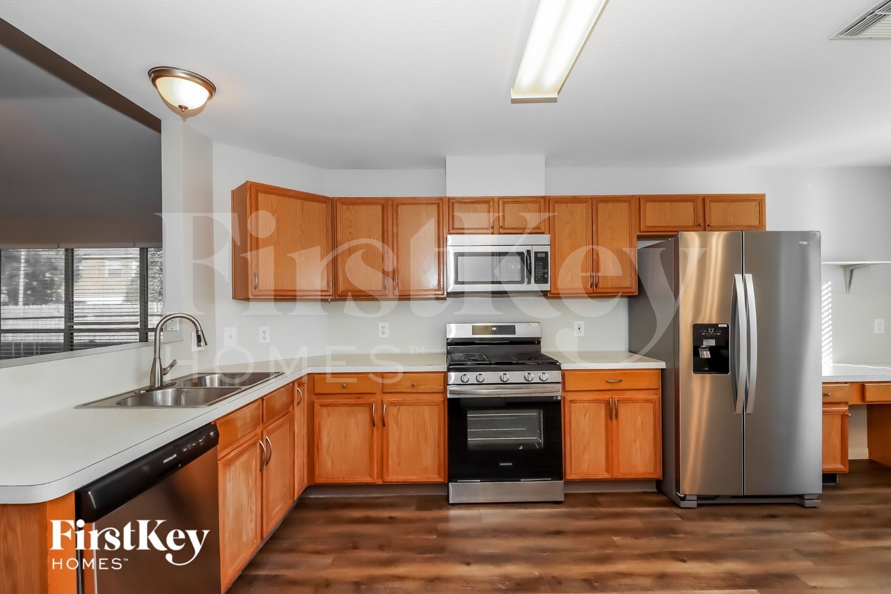 17202 Lilac Vale Ct - Photo 7 of 15