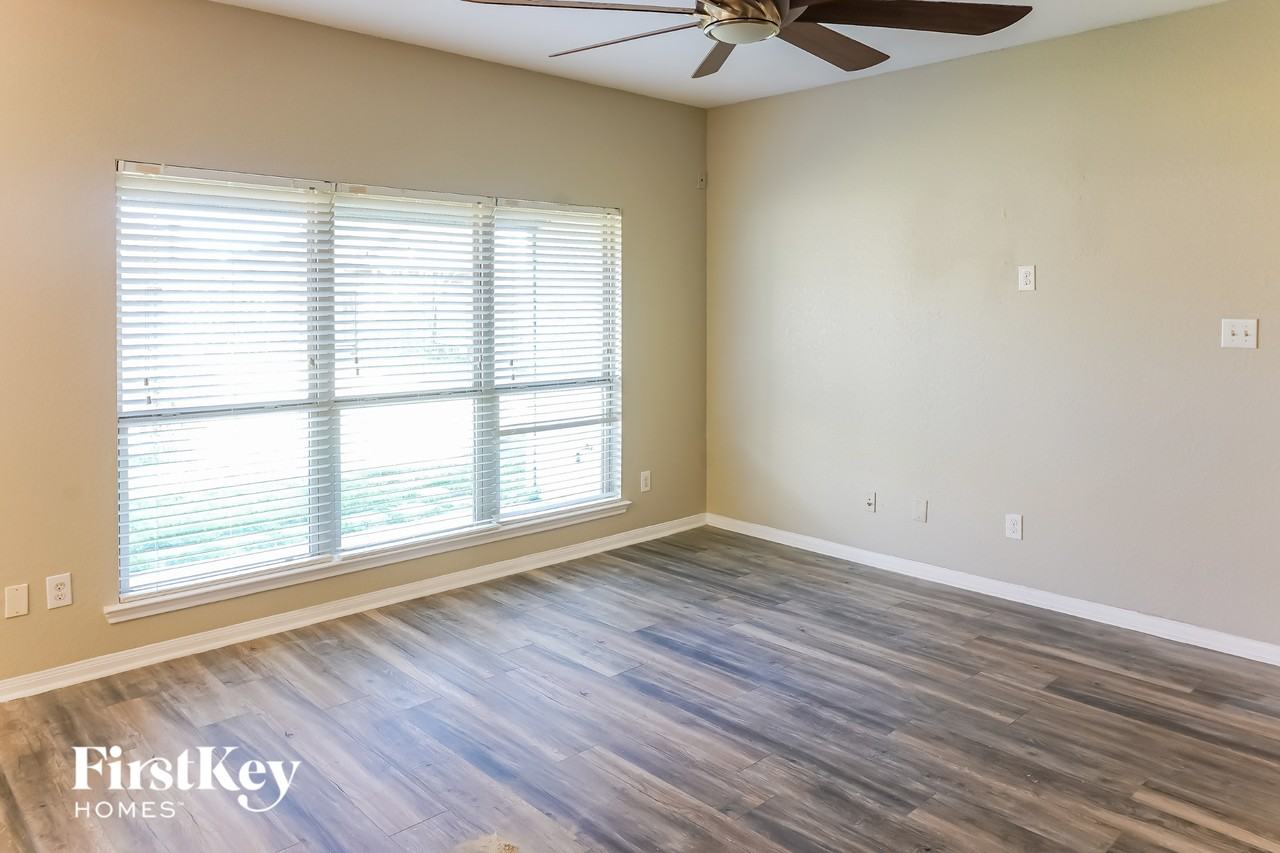 297 Country Crossing Cir - Photo 3 of 15