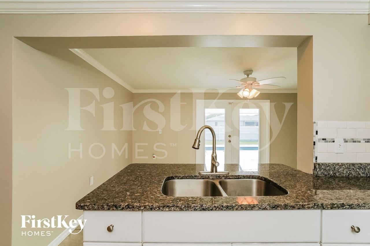 6719 Overlook Dr - Photo 6 of 15