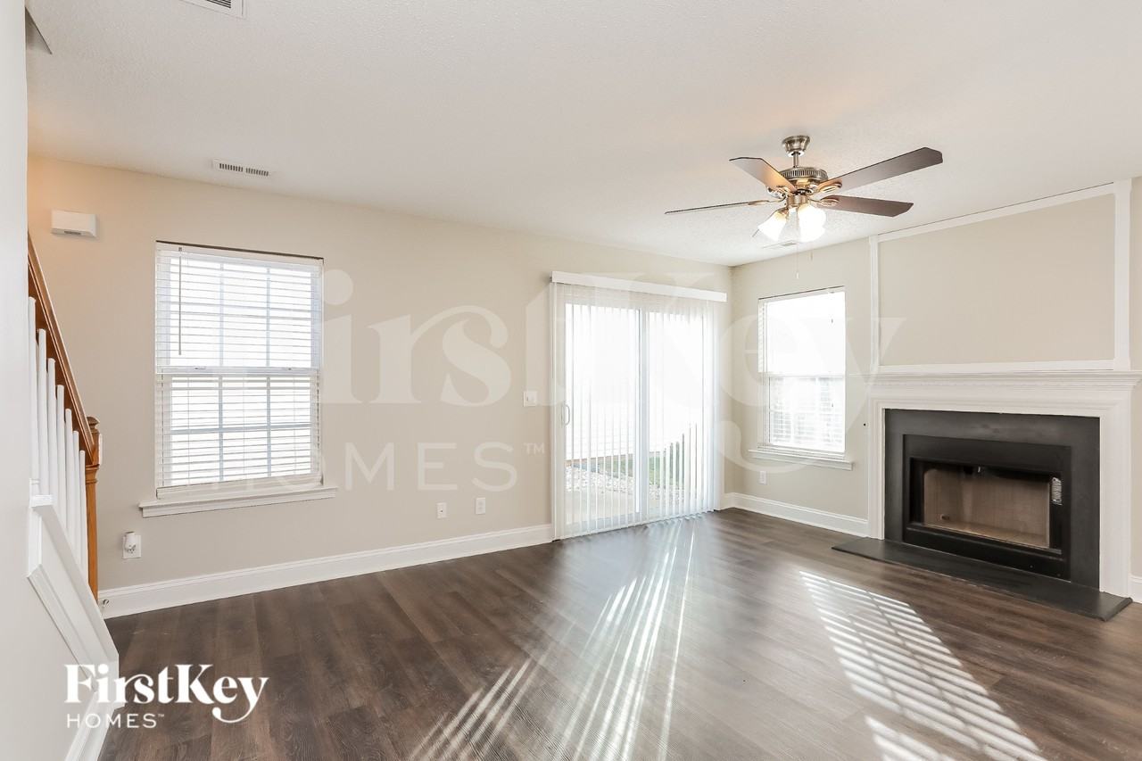 11013 Feather Grass Ln - Photo 5 of 16