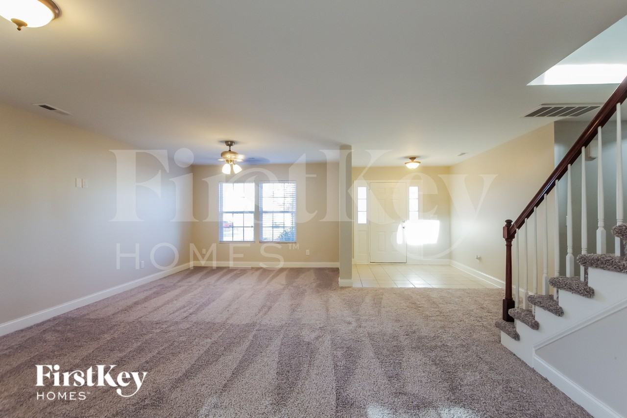 1148 Wind Chime Ct - Photo 4 of 16