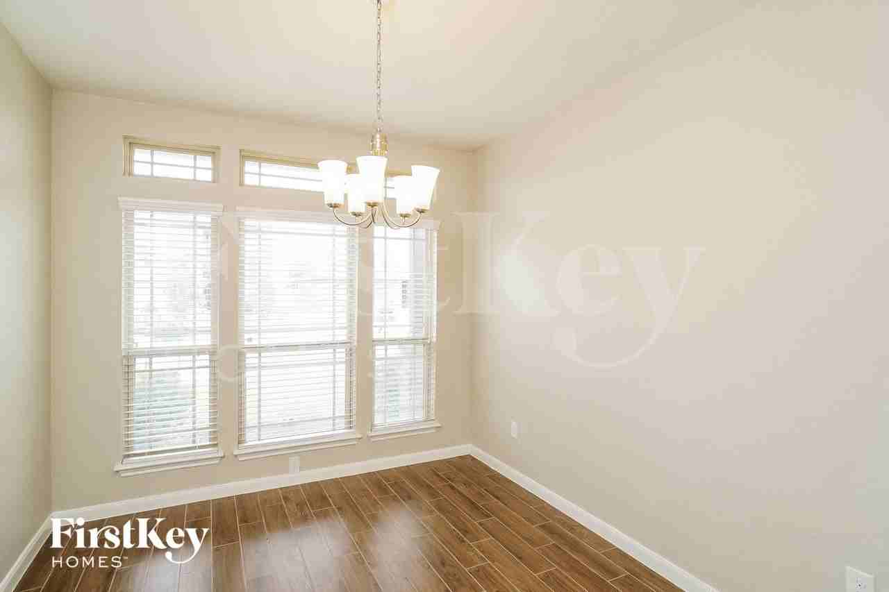 13206 Frio Parke - Photo 5 of 15
