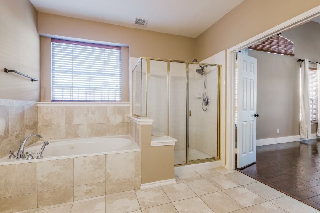 5857 Chatham Ln #1 - Photo 7 of 20