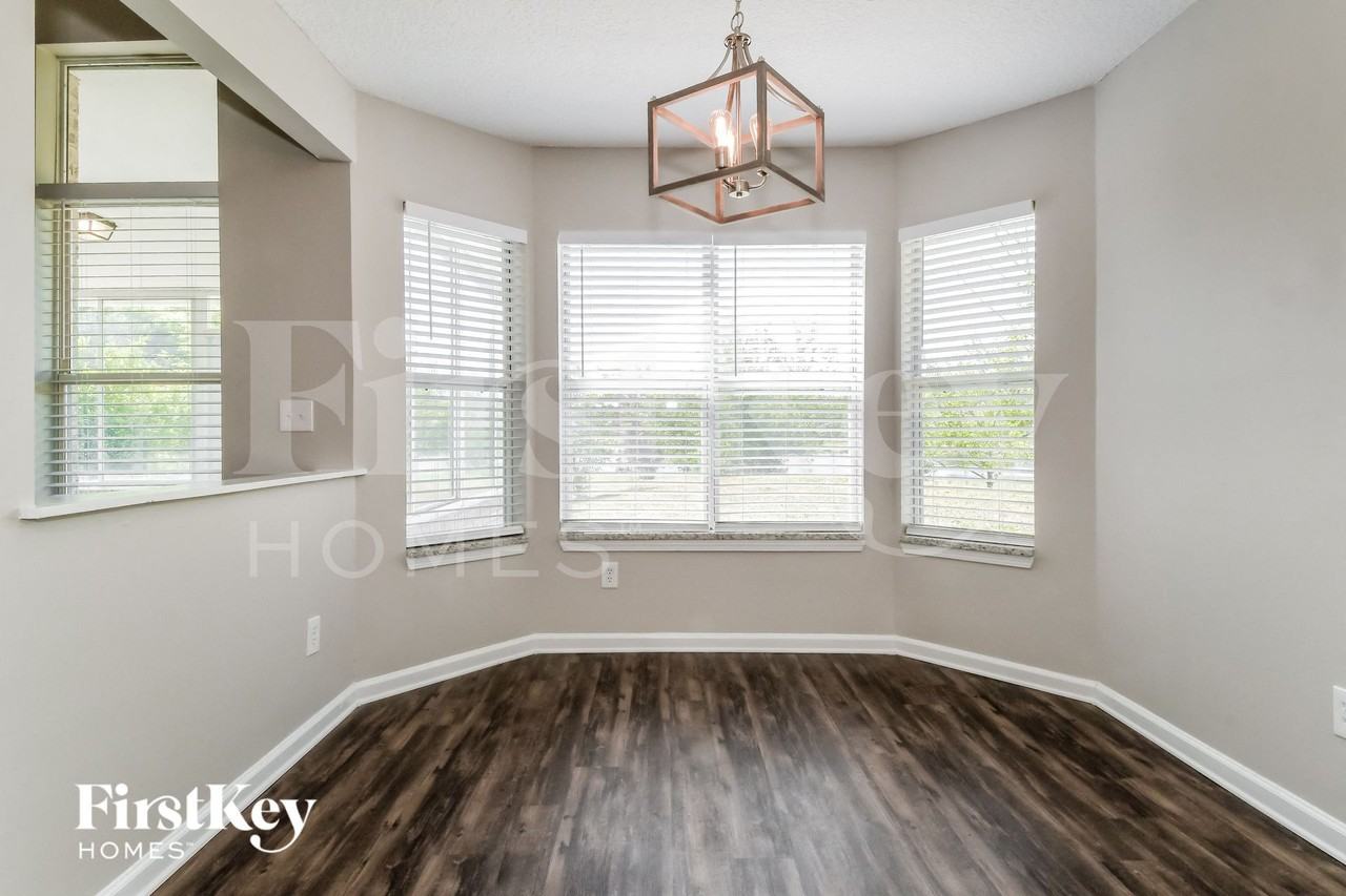 126 Northside Dr S - Photo 6 of 15