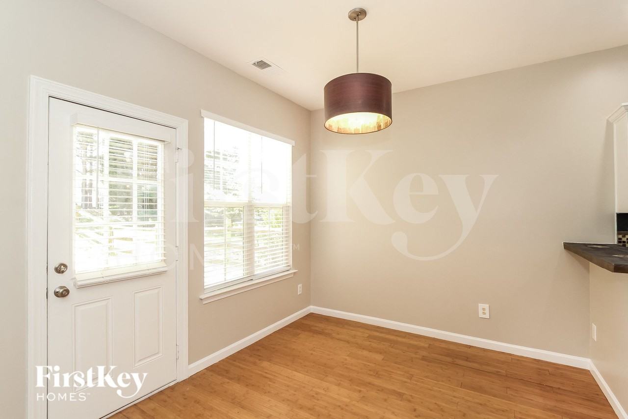 133 Autry Ave - Photo 5 of 14