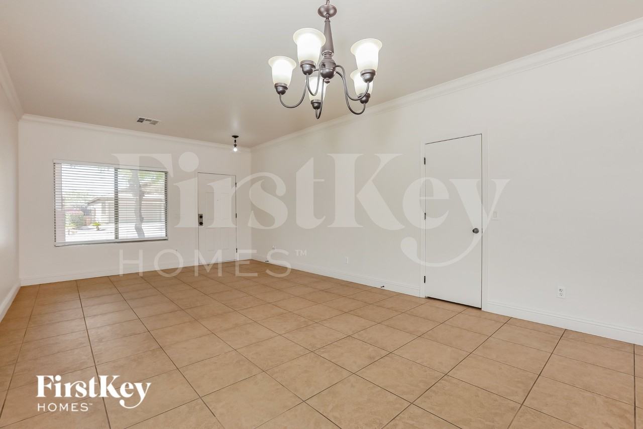 2936 W Jasper Butte Dr - Photo 5 of 19