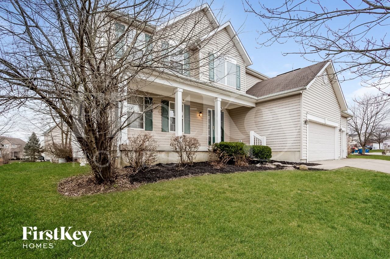 11749 Gatwick View Dr - Photo 3 of 16