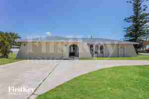 featured image of 904 Se 34th Ter