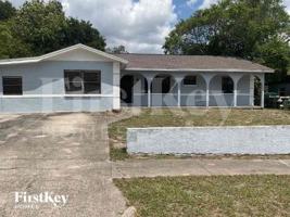 featured image of 8313 Oleander Ln