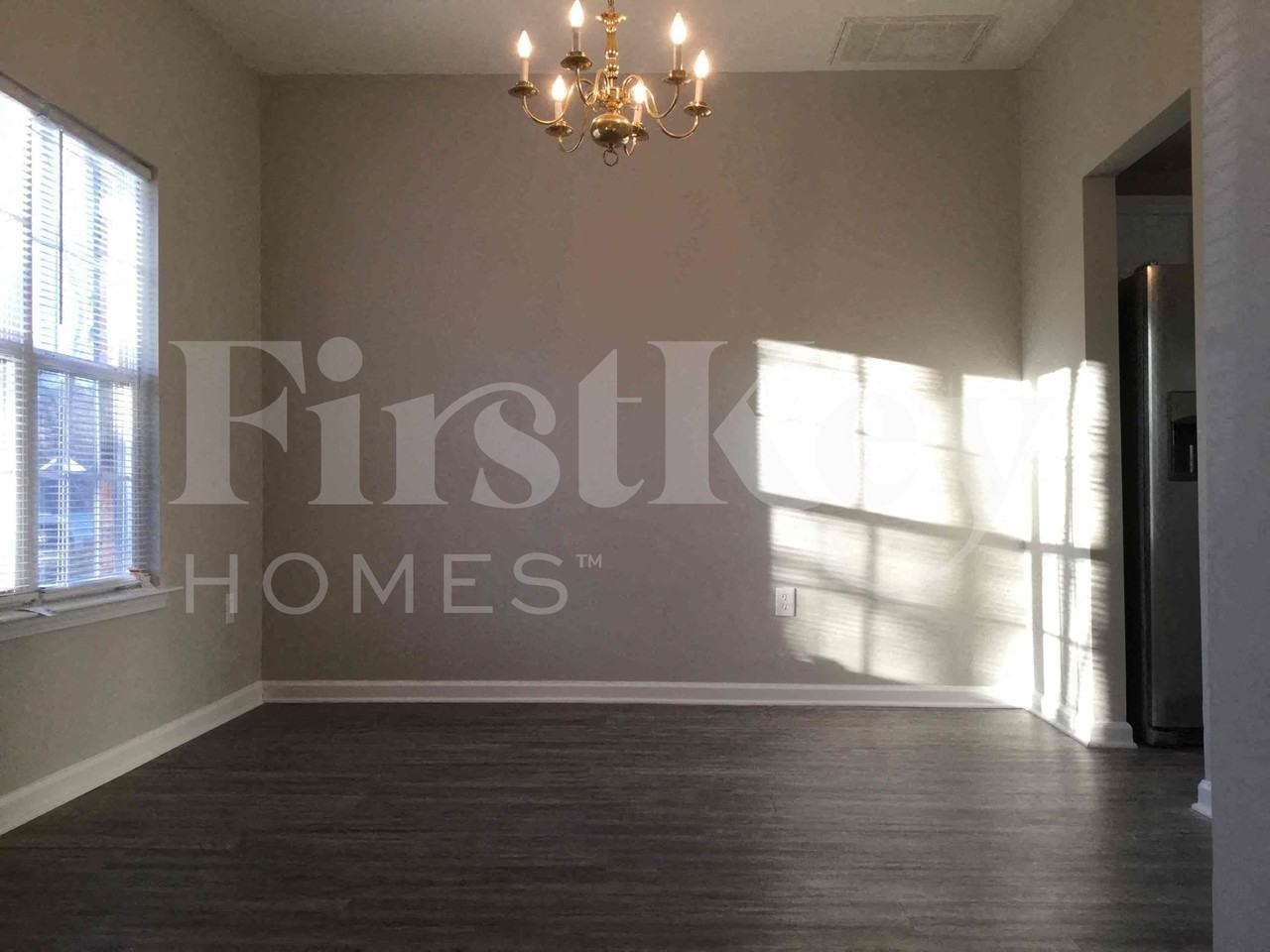 5818 Andrew Ward Ave - Photo 5 of 27