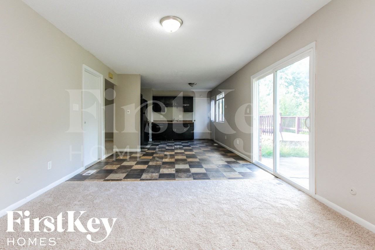 3602 Ivory Way - Photo 3 of 15