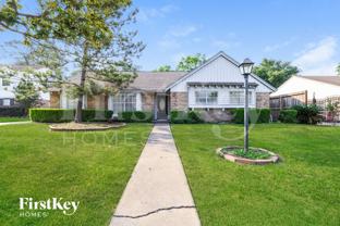 222 Magic Oaks Dr - Photo 1 of 1