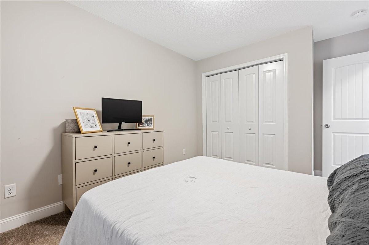158 Hamlet Ct #1 - Photo 5 of 11