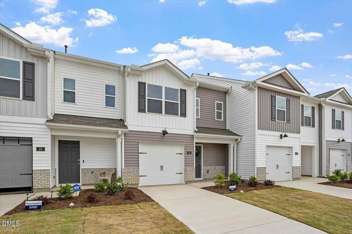24 Red Clover Dr - Photo 2 of 38