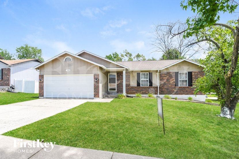 11610 Helenoak Dr - Photo 2 of 16