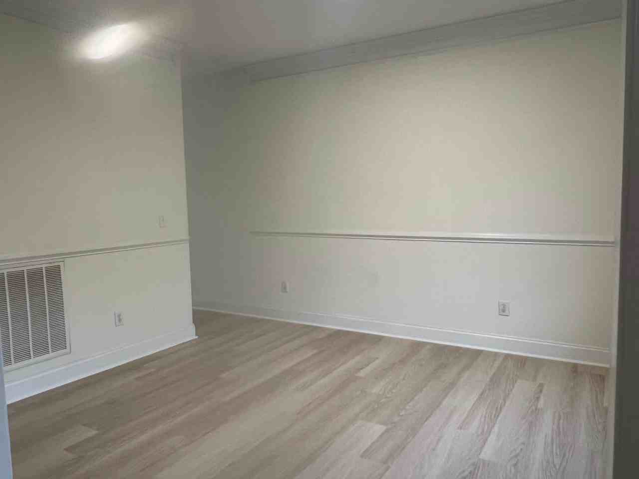 10201 Sporting Club Dr - Photo 7 of 50