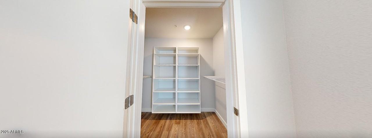 11850 W Fillmore St #3 - Photo 7 of 20