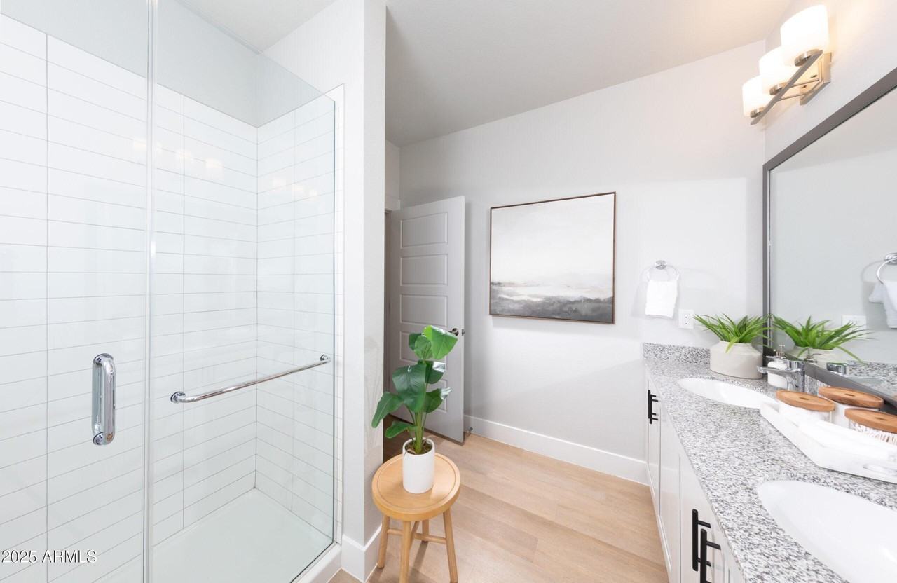 4755 E Southern Ave #B1 - Photo 7 of 15