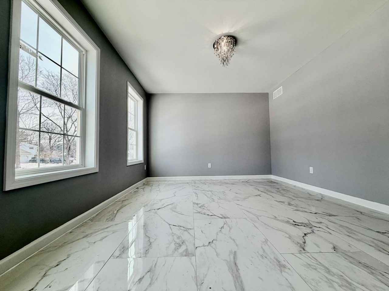 3945 Imperial Blvd - Photo 6 of 43