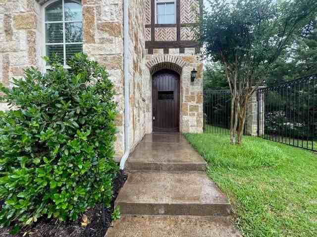 420 Palladian Blvd - Photo 5 of 39