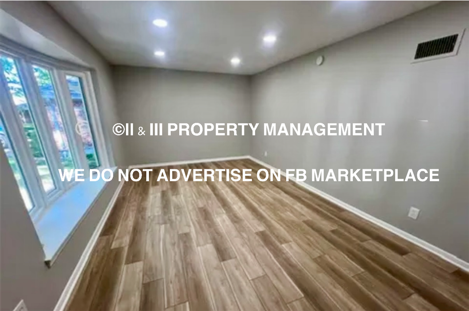 9939 Floyd St #1 - Photo 4 of 23