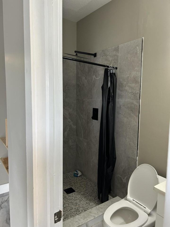 902 Sw Abbot Ave - Photo 7 of 17