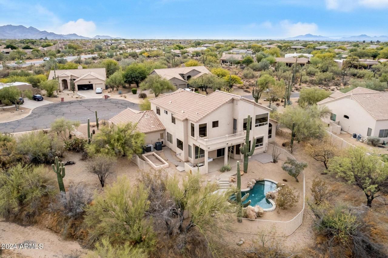 7150 E Morning Vista Ln - Photo 2 of 45