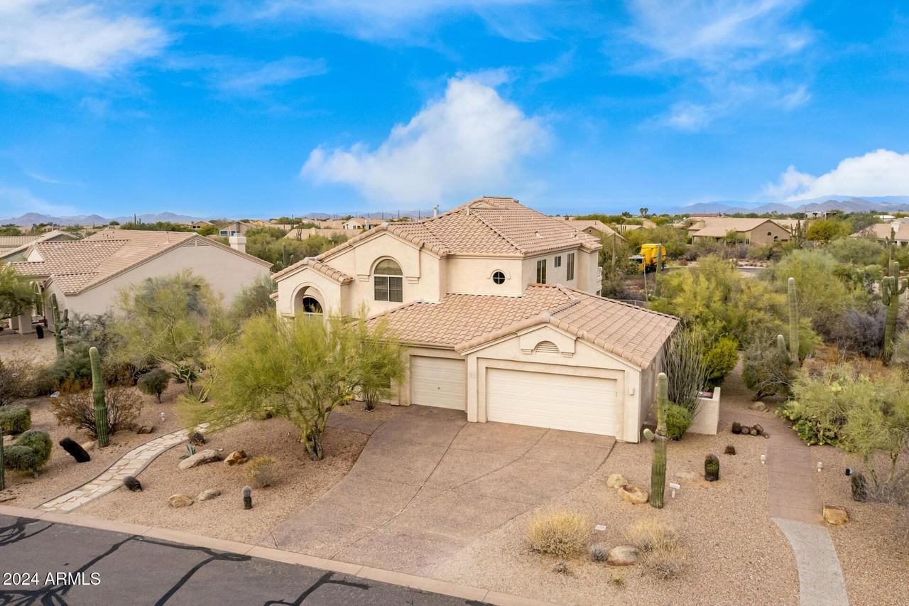 7150 E Morning Vista Ln - Photo 3 of 45