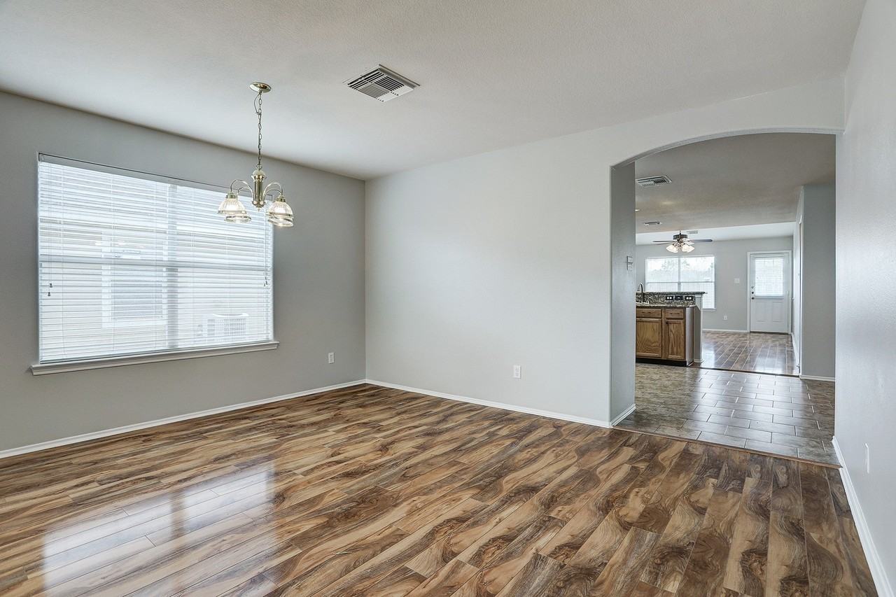223 Sunset Colony Dr - Photo 7 of 45