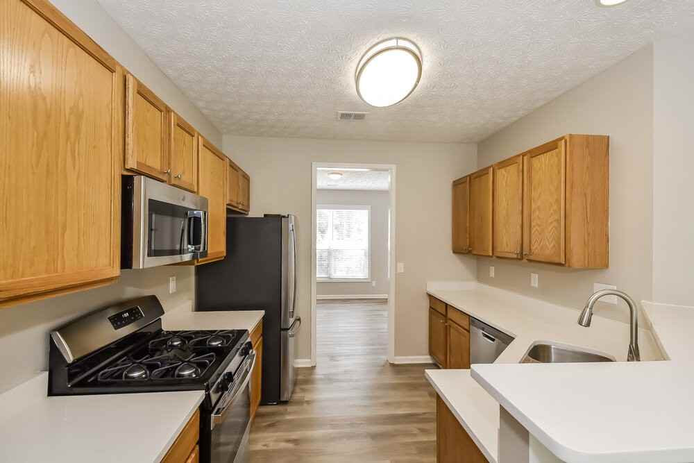7050 Silver Bend Overlook - Photo 7 of 17