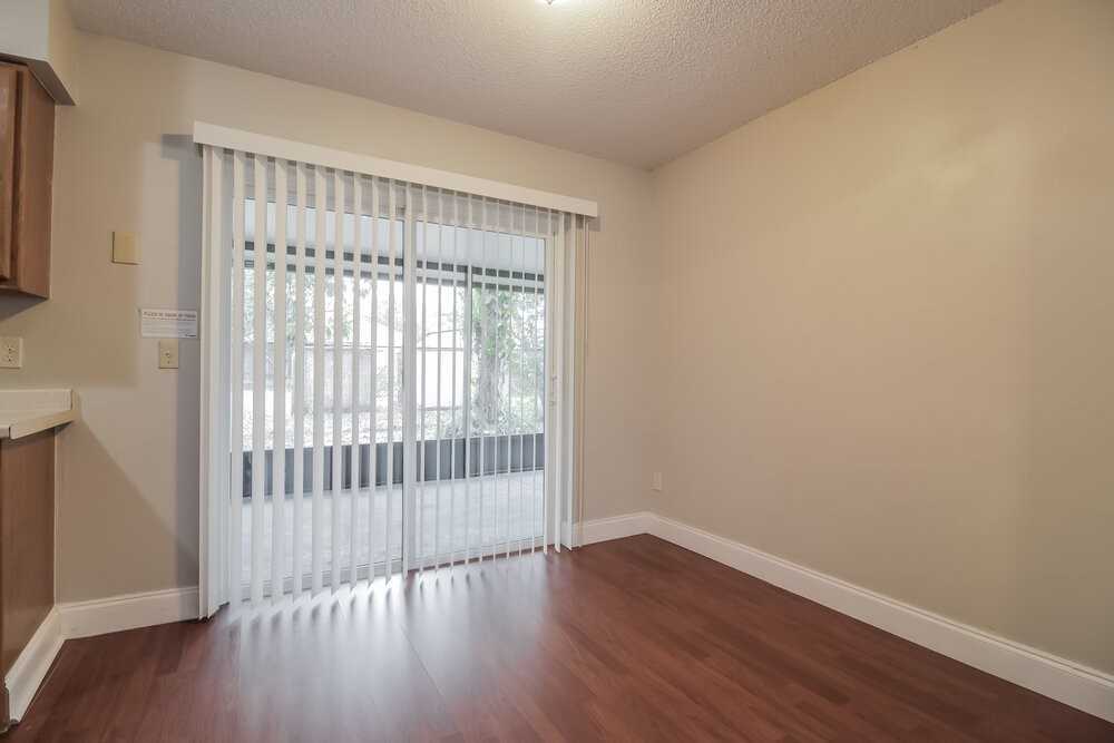 13900 Lena St - Photo 5 of 16