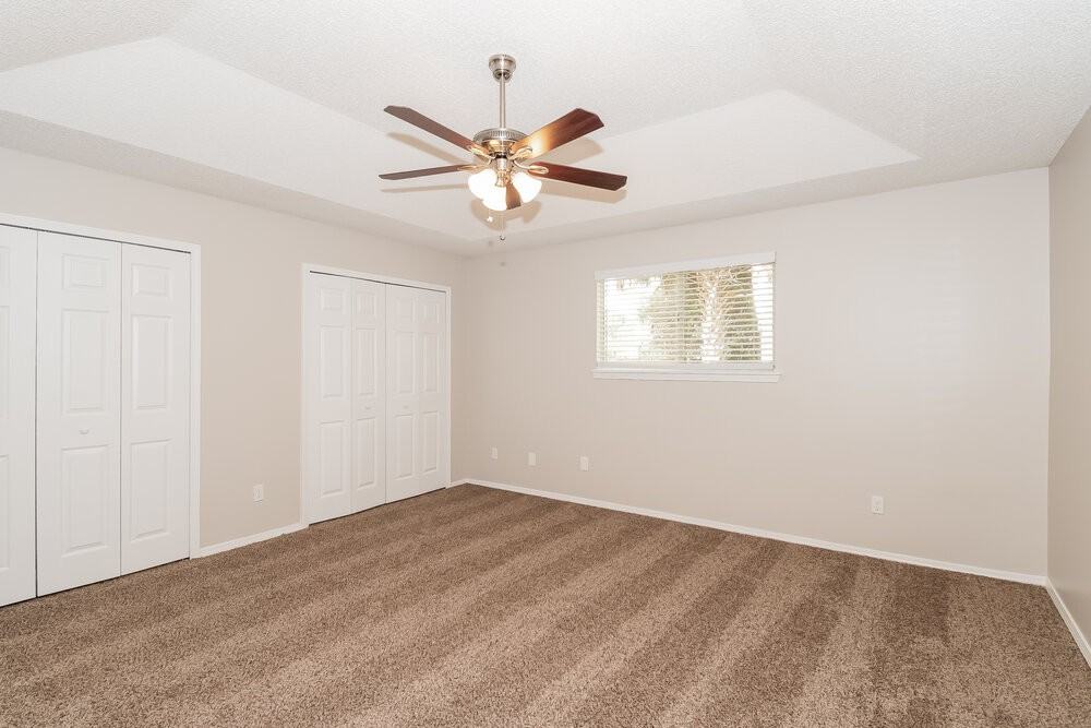 606 Charles Pinckney St - Photo 6 of 15
