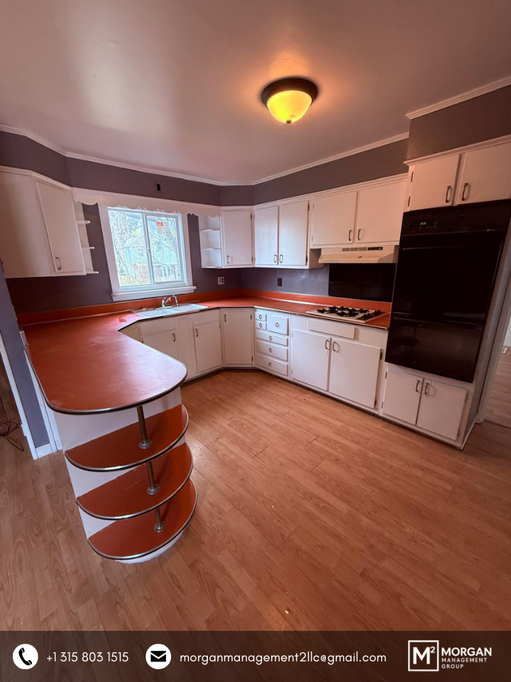 162 W 8th St #1 - Photo 5 of 18
